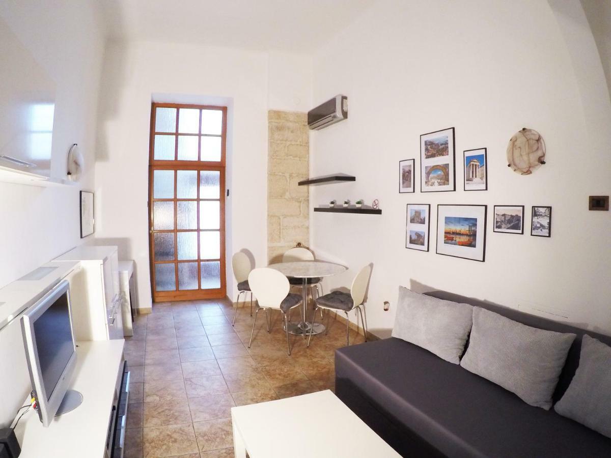 Apartman Kyra プーラ エクステリア 写真