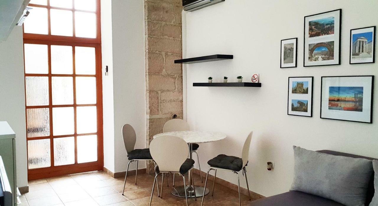 Apartman Kyra プーラ エクステリア 写真