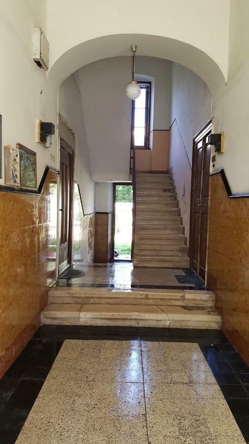 Apartman Kyra プーラ エクステリア 写真